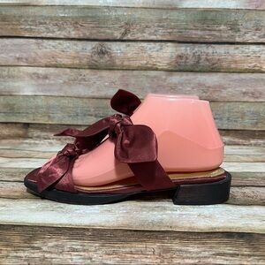 Mari Giudicelli Betis Bow Sandals